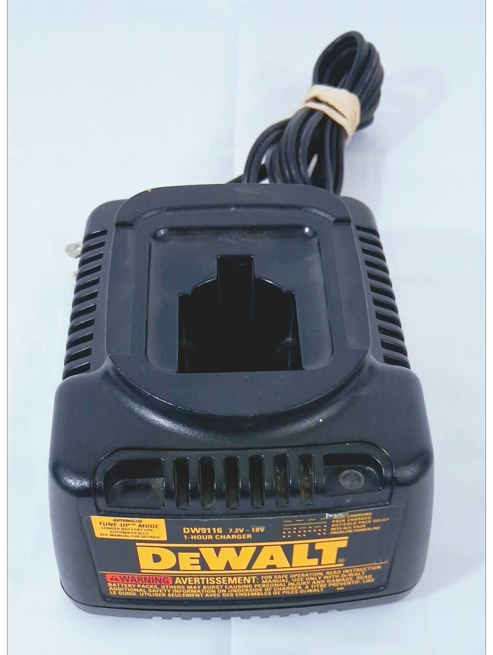DeWalt DW9116 7.2 -18 VOLT Pod-Style 1 Hour BATTERY Charger TUNE-Up Mode